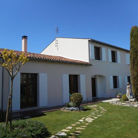 Le Logis De L'Etore Saint-Jean-d'Angely Exterior foto